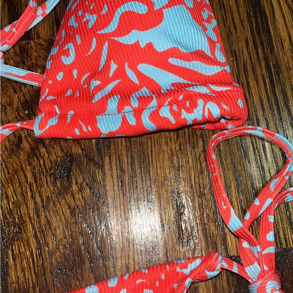 Red and Blue Patterned Bikini Set - Picture 3 of 4